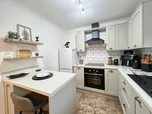 Photo 13- click for photo gallery